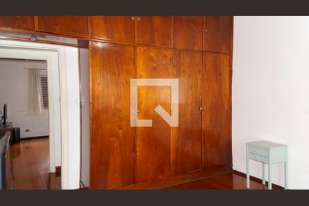 Casa para alugar com 120m², 2 quartos e 1 vaga Casa para alugar com 120m², 2 quartos e 1 vagaQuarto 2