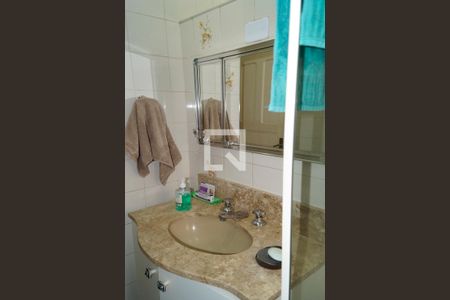 Casa para alugar com 120m², 2 quartos e 1 vaga Casa para alugar com 120m², 2 quartos e 1 vagaBanheiro