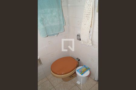 Casa para alugar com 120m², 2 quartos e 1 vaga Casa para alugar com 120m², 2 quartos e 1 vagaBanheiro