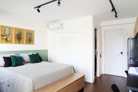 Sala/Quarto de kitnet/studio à venda com 1 quarto, 22m² em Centro, São Paulo
