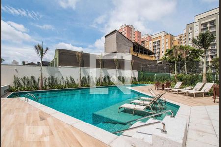 Apartamento para alugar com 130m², 2 quartos e 2 vagasÁrea comum - Piscina