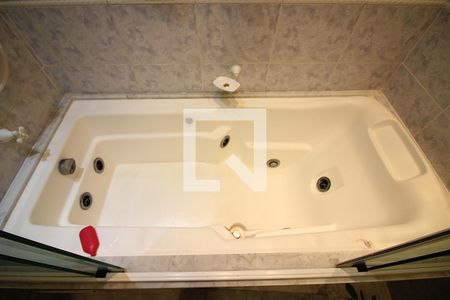 Casa à venda com 240m², 3 quartos e 2 vagasBanheiro Social