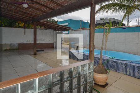 Casa de condomínio à venda com 180m², 4 quartos e 1 vaga Casa de condomínio à venda com 180m², 4 quartos e 1 vagaVaranda gourmet