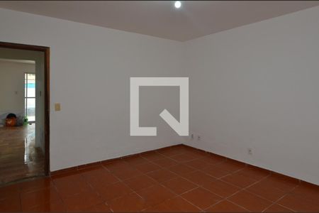 Casa de condomínio à venda com 180m², 4 quartos e 1 vaga Casa de condomínio à venda com 180m², 4 quartos e 1 vagaQuarto 4