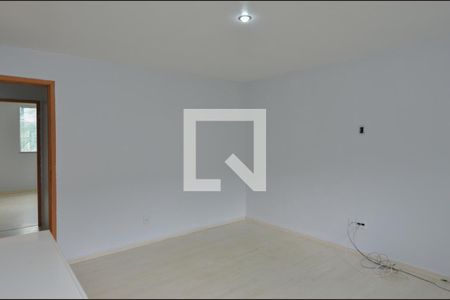 Casa de condomínio à venda com 180m², 4 quartos e 1 vaga