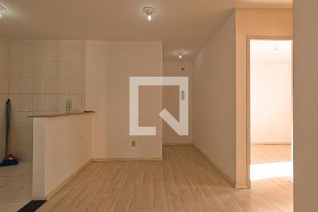 Sala de apartamento para alugar com 2 quartos, 44m² em Parque Industrial Cumbica, Guarulhos