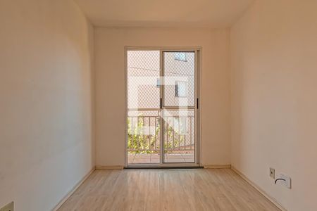 Sala de apartamento para alugar com 2 quartos, 44m² em Parque Industrial Cumbica, Guarulhos