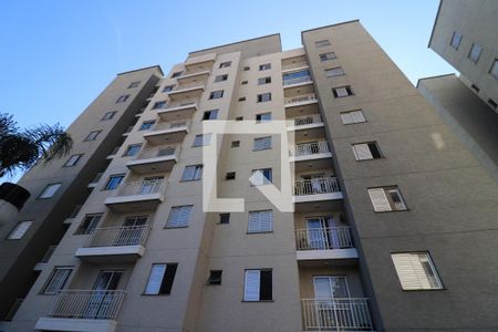 Apartamento para alugar com 48m², 2 quartos e 1 vagaFachada