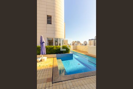 Apartamento para alugar com 54m², 2 quartos e 1 vaga Apartamento para alugar com 54m², 2 quartos e 1 vagaÁrea comum - Piscina