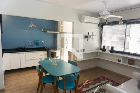 Sala/Quarto de kitnet/studio à venda com 1 quarto, 38m² em Consolação, São Paulo