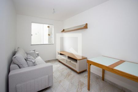 Sala de apartamento para alugar com 2 quartos, 125m² em Trindade, São Gonçalo