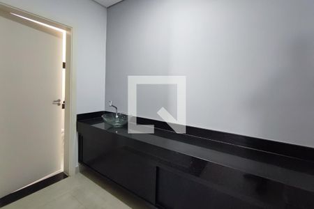 Casa de condomínio à venda com 520m², 4 quartos e 5 vagasLavabo 