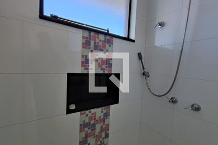 Casa de condomínio à venda com 520m², 4 quartos e 5 vagasBanheiro Suíte 1
