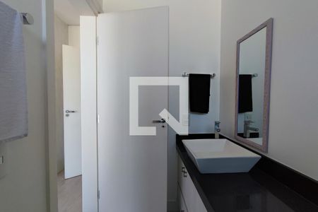 Casa de condomínio à venda com 520m², 4 quartos e 5 vagasBanheiro Suíte 3