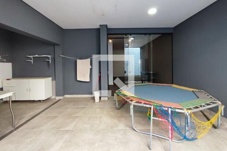 Casa de condomínio à venda com 520m², 4 quartos e 5 vagasQuintal