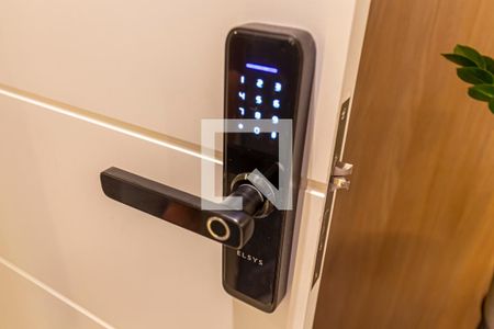 Apartamento à venda com 117m², 3 quartos e 2 vagas Apartamento à venda com 117m², 3 quartos e 2 vagasSala