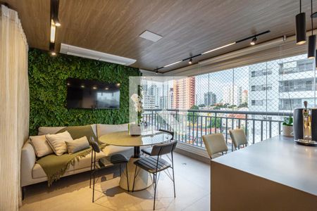 Apartamento à venda com 117m², 3 quartos e 2 vagas Apartamento à venda com 117m², 3 quartos e 2 vagasVaranda Gourmet