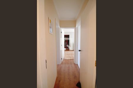 Apartamento à venda com 274m², 3 quartos e 3 vagas Apartamento à venda com 274m², 3 quartos e 3 vagasCorredor