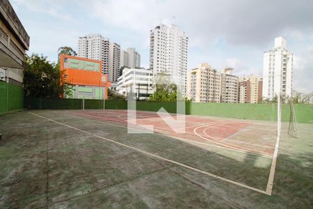 Apartamento à venda com 274m², 3 quartos e 3 vagas Apartamento à venda com 274m², 3 quartos e 3 vagasQuadra Esportiva