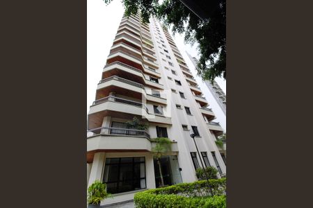 Apartamento à venda com 274m², 3 quartos e 3 vagas Apartamento à venda com 274m², 3 quartos e 3 vagasFachada do bloco