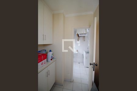 Apartamento à venda com 274m², 3 quartos e 3 vagas Apartamento à venda com 274m², 3 quartos e 3 vagasÁrea de Serviço