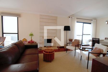 Apartamento à venda com 274m², 3 quartos e 3 vagas Apartamento à venda com 274m², 3 quartos e 3 vagasSala