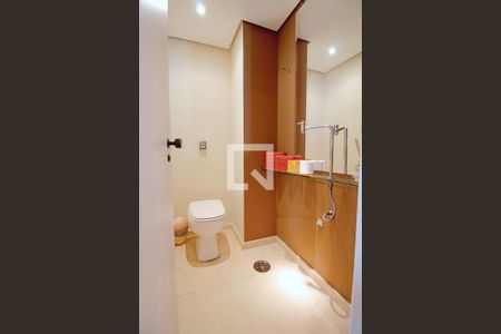 Apartamento à venda com 274m², 3 quartos e 3 vagas Apartamento à venda com 274m², 3 quartos e 3 vagasLavabo