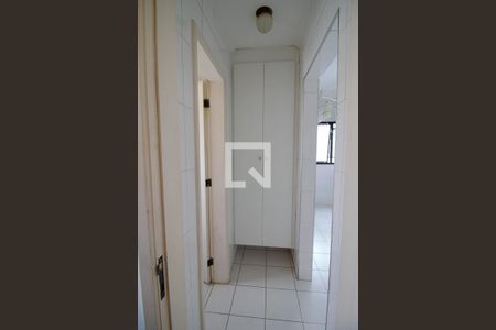 Apartamento à venda com 274m², 3 quartos e 3 vagas Apartamento à venda com 274m², 3 quartos e 3 vagasBanheiro de serviço