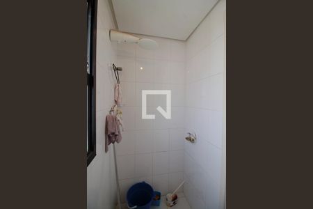 Apartamento à venda com 274m², 3 quartos e 3 vagas Apartamento à venda com 274m², 3 quartos e 3 vagasBanheiro de serviço