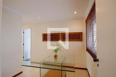 Apartamento à venda com 274m², 3 quartos e 3 vagas Apartamento à venda com 274m², 3 quartos e 3 vagasCopa