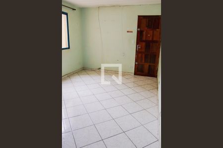 Sala de apartamento para alugar com 2 quartos, 43m² em Parque Pirajussara, Embu das Artes