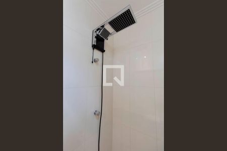 Casa à venda com 95m², 2 quartos e 1 vaga Casa à venda com 95m², 2 quartos e 1 vagaBanheiro