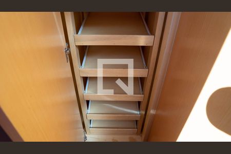 Apartamento à venda com 68m², 3 quartos e 1 vagaQuarto - Armários