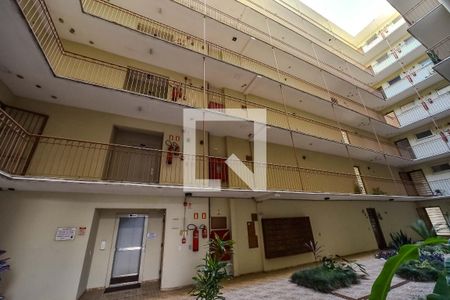 Apartamento à venda com 80m², 2 quartos e 1 vagaFachada do bloco