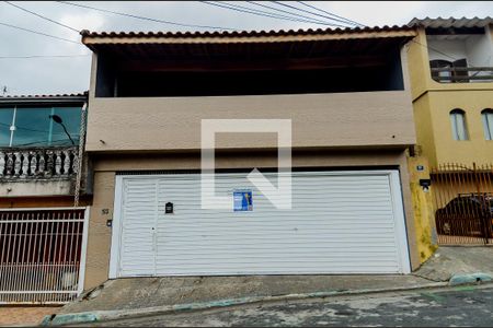 Casa à venda com 220m², 3 quartos e 2 vagasFachada