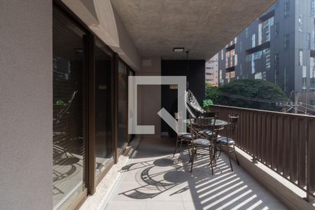 Apartamento à venda com 70m², 2 quartos e 1 vagaVaranda