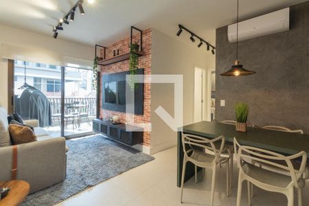 Apartamento à venda com 70m², 2 quartos e 1 vagaSala