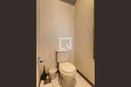 Apartamento à venda com 155m², 2 quartos e 2 vagas Apartamento à venda com 155m², 2 quartos e 2 vagasLavabo