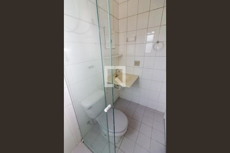 Apartamento à venda com 46m², 2 quartos e 1 vaga Apartamento à venda com 46m², 2 quartos e 1 vagaBanheiro