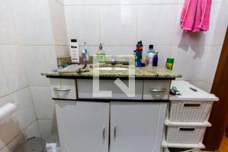 Banheiro de apartamento à venda com 3 quartos, 80m² em Centro Histórico, Porto Alegre