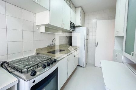Apartamento à venda com 63m², 2 quartos e 1 vagaCozinha
