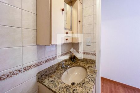 Lavabo de apartamento à venda com 2 quartos, 63m² em Vila Uberabinha, São Paulo