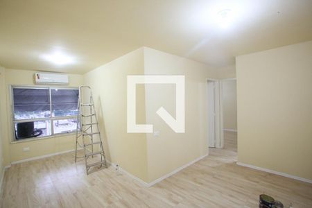 Sala de apartamento à venda com 2 quartos, 58m² em Jacarepaguá, Rio de Janeiro