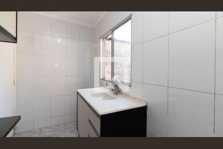 Casa para alugar com 40m², 1 quarto e sem vaga Casa para alugar com 40m², 1 quarto e sem vagaCozinha
