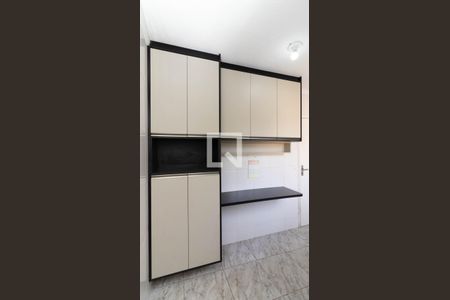 Cozinha de casa para alugar com 1 quarto, 40m² em Jardim Danfer, São Paulo