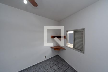 Quarto 1 de apartamento à venda com 2 quartos, 70m² em Jardim Eulina, Campinas