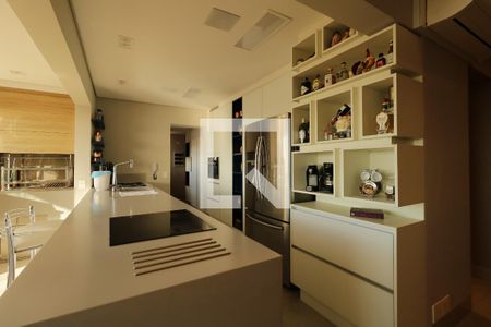 Apartamento à venda com 126m², 2 quartos e 4 vagasCozinha