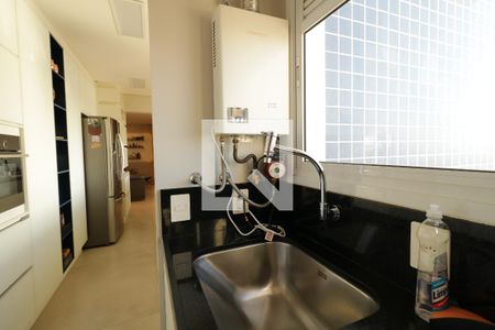 Apartamento à venda com 126m², 2 quartos e 4 vagasÁrea de Serviço