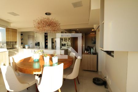 Apartamento à venda com 126m², 2 quartos e 4 vagasSala de Jantar