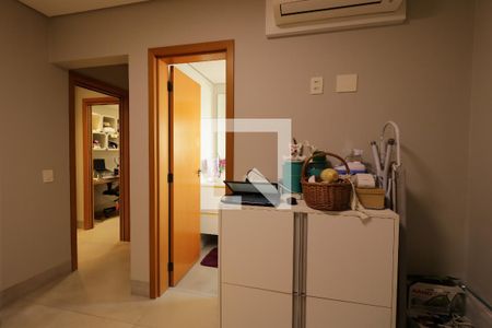 Apartamento à venda com 126m², 2 quartos e 4 vagasSuite 1